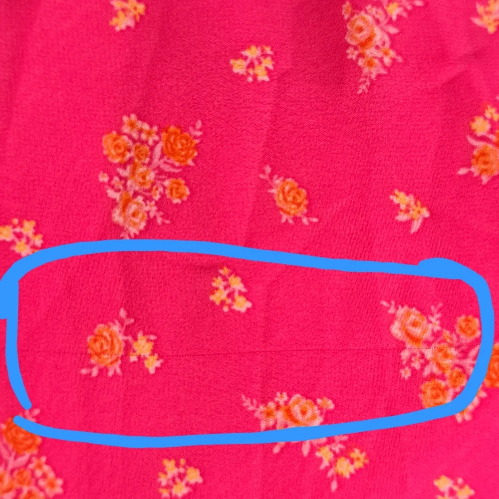 NWT SZ XS FLORAL DRESS WITH STRETCH BODICE (SEE PICS FOR SLIGHT FLAW) - Picture 16 of 16